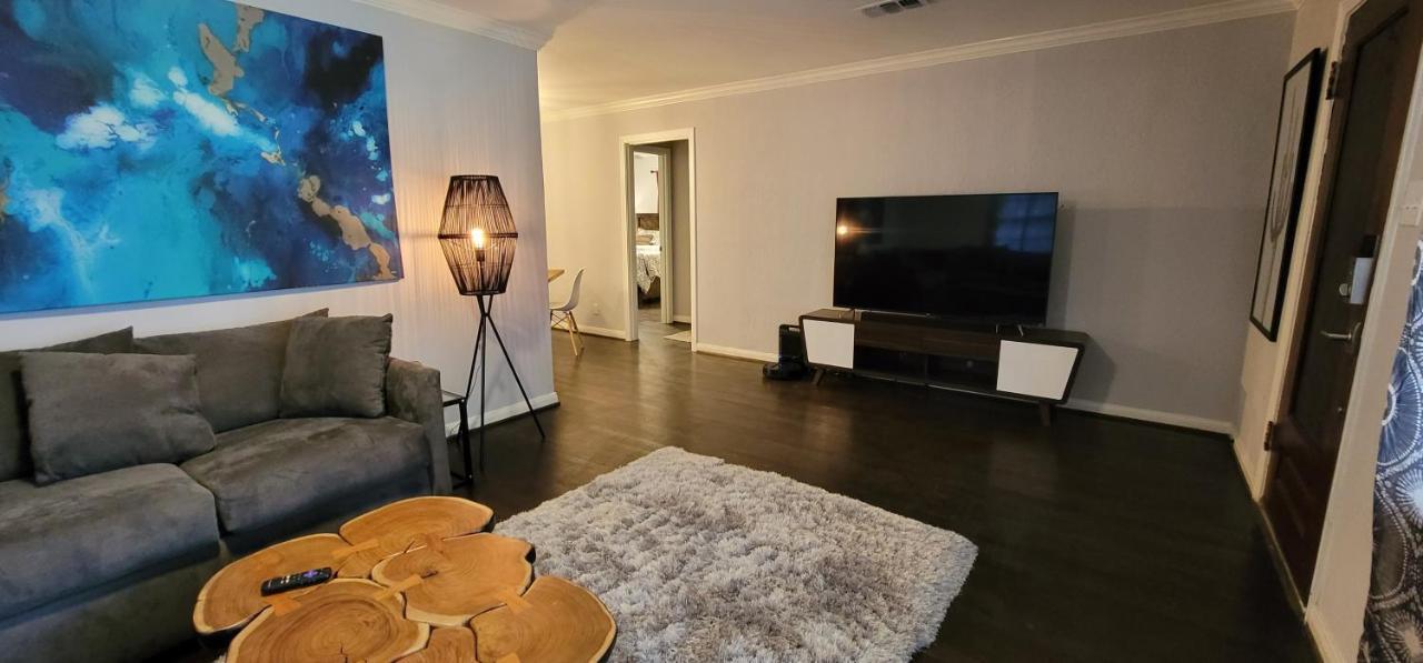 The Harby Street House - Close To U Of H, Stadiums, Downtown, Med Center Houston Extérieur photo