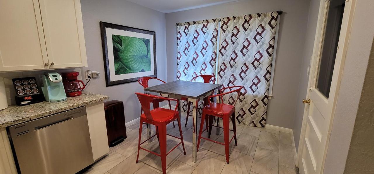 The Harby Street House - Close To U Of H, Stadiums, Downtown, Med Center Houston Extérieur photo